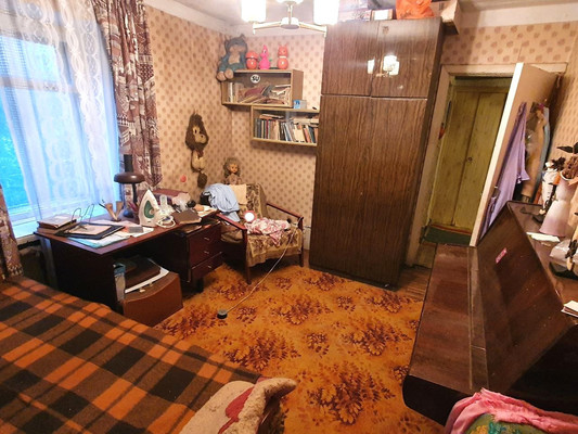 Продам многокомнатную квартиру, Серпуховская ул, 8, Липицы с