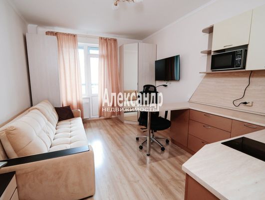 Продам однокомнатную (1-комн.) квартиру, Петровский б-р, 12к2, Мурино п