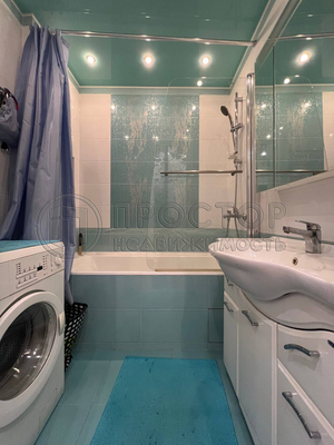Продам трехкомнатную (3-комн.) квартиру, Верхние Поля ул, 45к4, Москва г