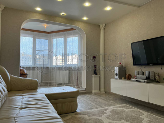 Продам трехкомнатную (3-комн.) квартиру, Верхние Поля ул, 45к4, Москва г