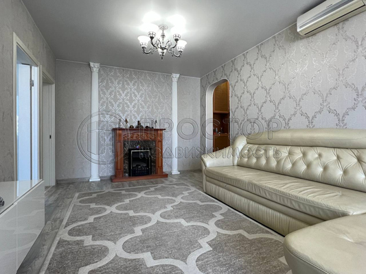 Продам трехкомнатную (3-комн.) квартиру, Верхние Поля ул, 45к4, Москва г