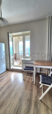 Продам двухкомнатную (2-комн.) квартиру, Авиационная ул, 66, Москва г
