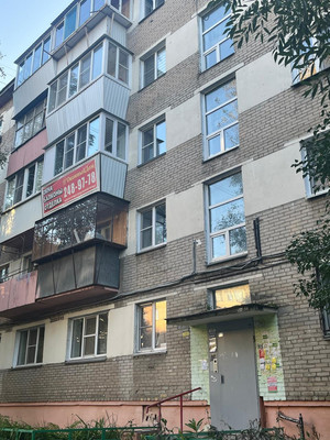 Продам двухкомнатную (2-комн.) квартиру, Гончаренко ул, 90кА, Челябинск г