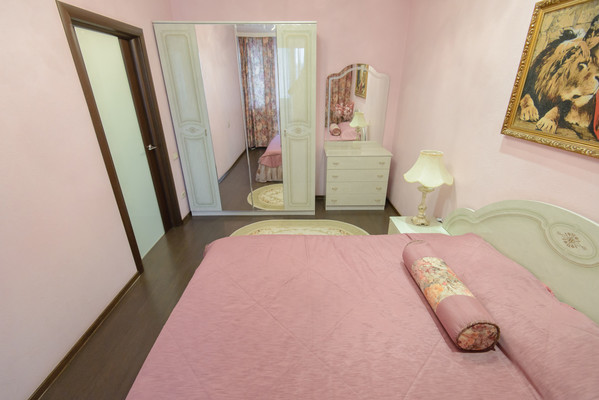 Продам многокомнатную квартиру, Королева пр-кт, 1и, Ростов-на-Дону г