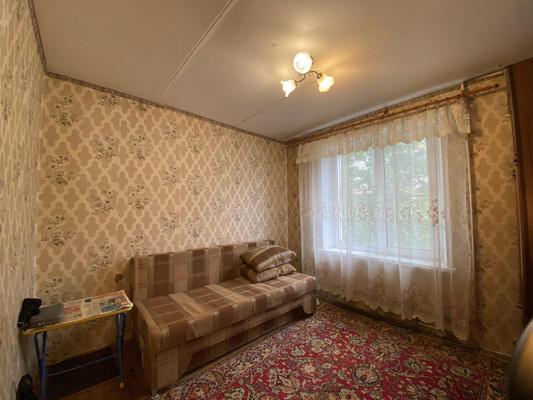Продам комнату в 3-комн. квартире, Задонский проезд, 24к2, Москва г