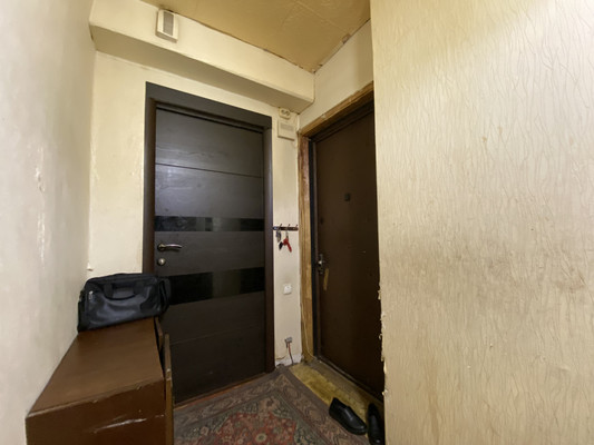 Продам комнату в 3-комн. квартире, Задонский проезд, 24к2, Москва г