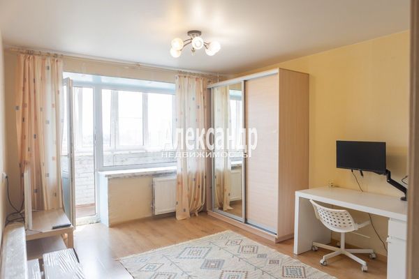 Продам однокомнатную (1-комн.) квартиру, Ленинский пр-кт, 97к3, Санкт-Петербург г
