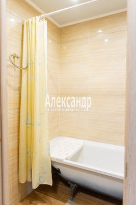 Продам однокомнатную (1-комн.) квартиру, Ленинский пр-кт, 97к3, Санкт-Петербург г