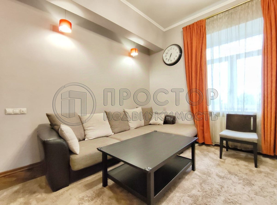 Продам трехкомнатную (3-комн.) квартиру, Новопесчаная ул, 21к1, Москва г