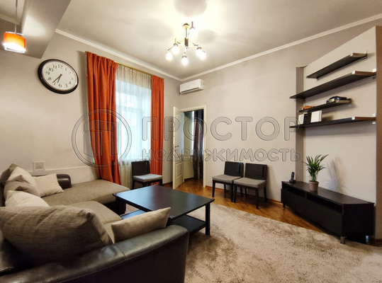 Продам трехкомнатную (3-комн.) квартиру, Новопесчаная ул, 21к1, Москва г