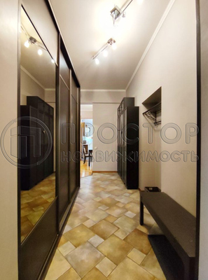 Продам трехкомнатную (3-комн.) квартиру, Новопесчаная ул, 21к1, Москва г