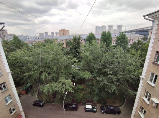 Продам трехкомнатную (3-комн.) квартиру, Новопесчаная ул, 21к1, Москва г