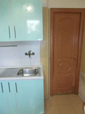 Продам трехкомнатную (3-комн.) квартиру, Ветеранов пр-кт, 8А, Санкт-Петербург г