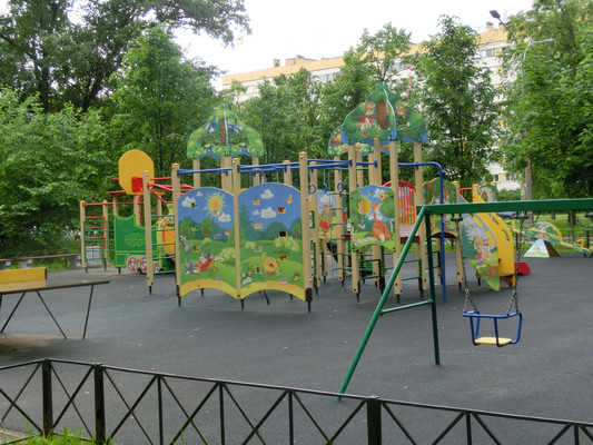 Продам трехкомнатную (3-комн.) квартиру, Ветеранов пр-кт, 8А, Санкт-Петербург г