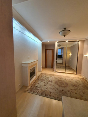 Продам двухкомнатную (2-комн.) квартиру, Кирова ул, 3, Люберцы г