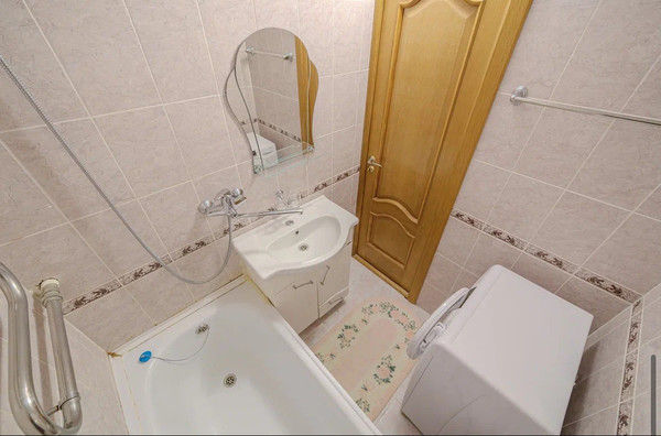 Продам трехкомнатную (3-комн.) квартиру, Лядова ул, 4, Пенза г
