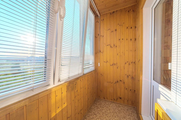 Продам трехкомнатную (3-комн.) квартиру, Лядова ул, 4, Пенза г