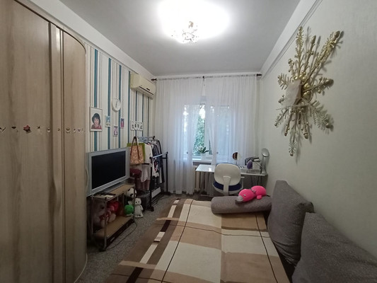 Продам двухкомнатную (2-комн.) квартиру, Стачки пр-кт, 199, Ростов-на-Дону г
