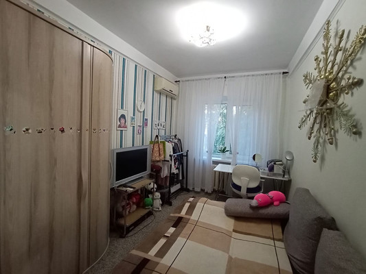 Продам двухкомнатную (2-комн.) квартиру, Стачки пр-кт, 199, Ростов-на-Дону г