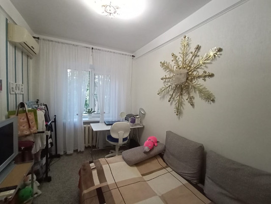 Продам двухкомнатную (2-комн.) квартиру, Стачки пр-кт, 199, Ростов-на-Дону г