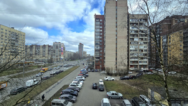 Продам двухкомнатную (2-комн.) квартиру, Подвойского ул, 17ак1, Санкт-Петербург г