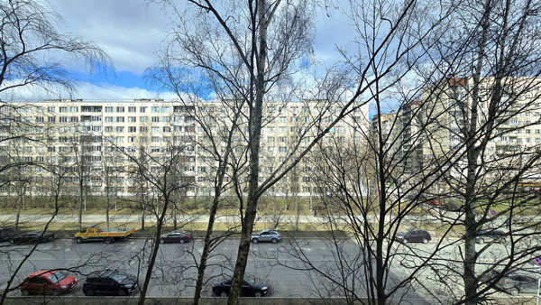 Продам двухкомнатную (2-комн.) квартиру, Подвойского ул, 17ак1, Санкт-Петербург г