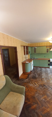 Продам трехкомнатную (3-комн.) квартиру, Горная ул, 1, Агой с