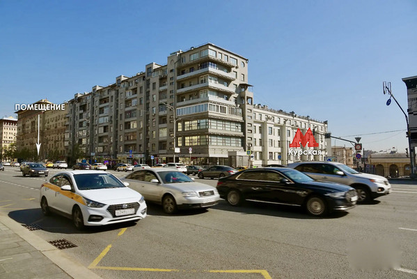 Продам торговое помещение 89,7 м2, Земляной Вал ул, 25, Москва г