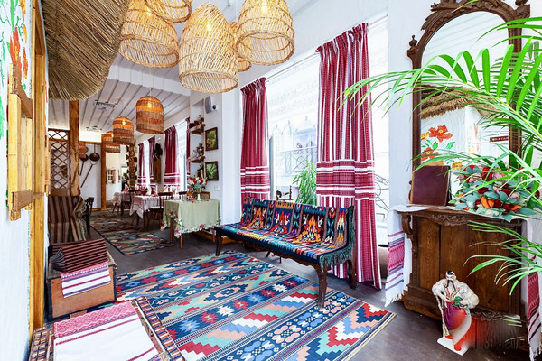Продам ресторан 649,4 м2, Пятницкая ул, 14, Москва г