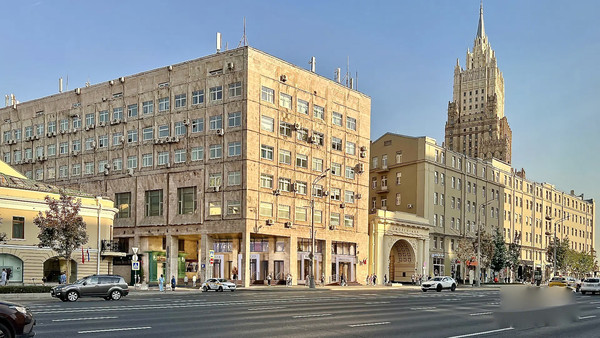 Продам торговое помещение 3,8 м2, Карманицкий пер, 9, Москва г