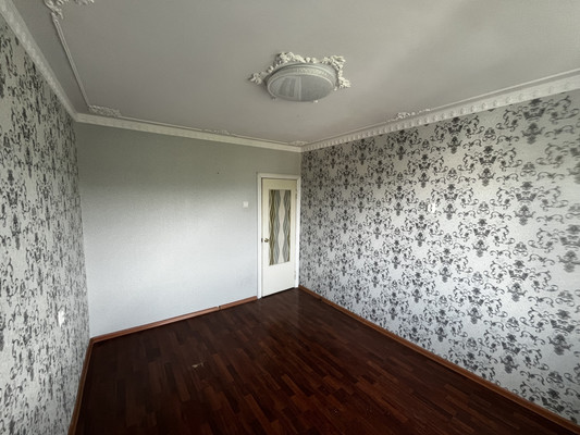 Продам трехкомнатную (3-комн.) квартиру, Шогенова ул, 21, Вольный Аул кп