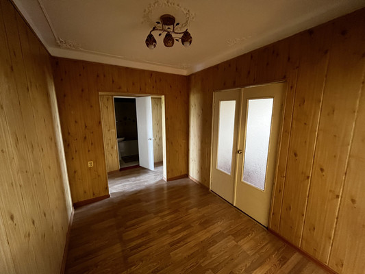Продам трехкомнатную (3-комн.) квартиру, Шогенова ул, 21, Вольный Аул кп