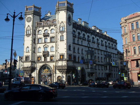 Сдам комнату в 6-комн. квартире, Каменноостровский пр-кт, 35-75, Санкт-Петербург г