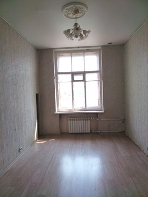 Сдам комнату в 6-комн. квартире, Каменноостровский пр-кт, 35-75, Санкт-Петербург г
