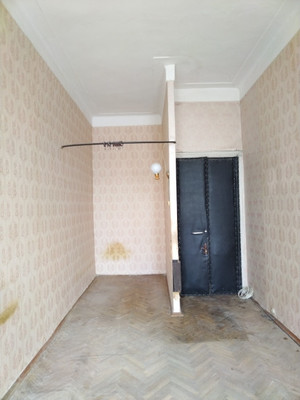 Сдам комнату в 6-комн. квартире, Каменноостровский пр-кт, 35-75, Санкт-Петербург г