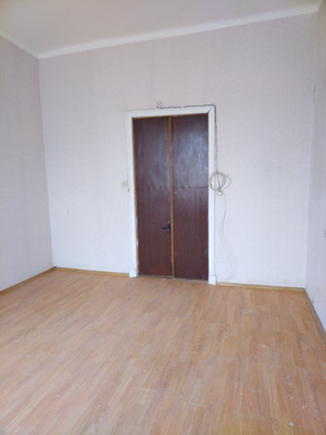 Сдам комнату в 6-комн. квартире, Каменноостровский пр-кт, 35-75, Санкт-Петербург г