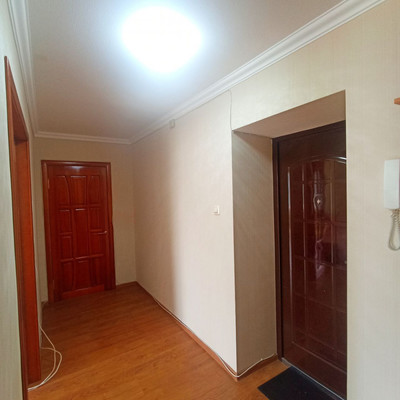 Продам двухкомнатную (2-комн.) квартиру, Пионерская ул, 407, Майкоп г