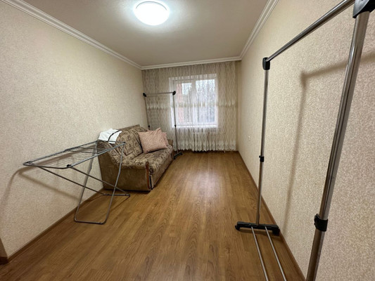 Продам двухкомнатную (2-комн.) квартиру, Пионерская ул, 407, Майкоп г