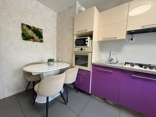 Продам двухкомнатную (2-комн.) квартиру, Еременко ул, 66/4, Ростов-на-Дону г
