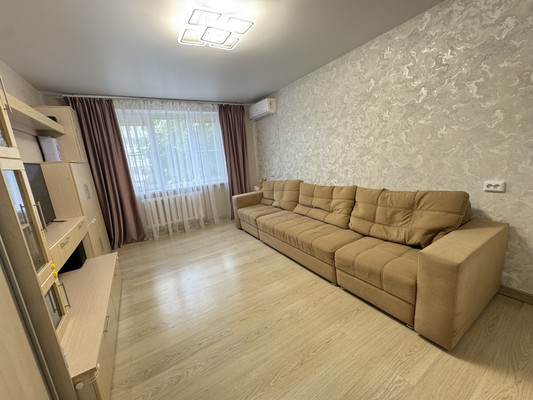 Продам двухкомнатную (2-комн.) квартиру, Еременко ул, 66/4, Ростов-на-Дону г