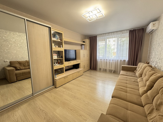 Продам двухкомнатную (2-комн.) квартиру, Еременко ул, 66/4, Ростов-на-Дону г