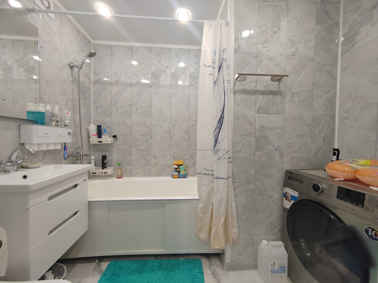 Продам трехкомнатную (3-комн.) квартиру, Чайковского ул, 129, Нижний Тагил г