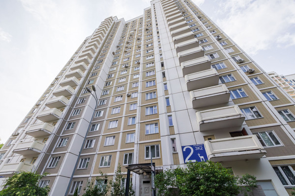Продам многокомнатную квартиру, Академика Комарова ул, 3к2, Москва г