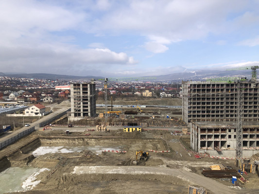 Продам однокомнатную (1-комн.) квартиру, Красина ул, 53к3, Цемдолина с