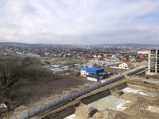 Продам однокомнатную (1-комн.) квартиру, Красина ул, 53к3, Цемдолина с