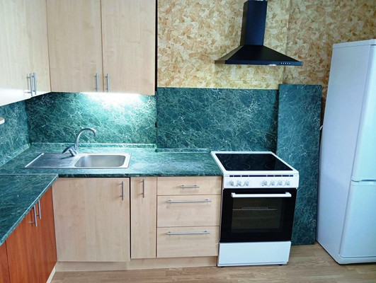 Продам двухкомнатную (2-комн.) квартиру, Чугунова ул, 43, Раменское г