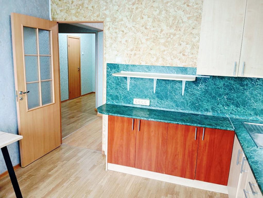 Продам двухкомнатную (2-комн.) квартиру, Чугунова ул, 43, Раменское г