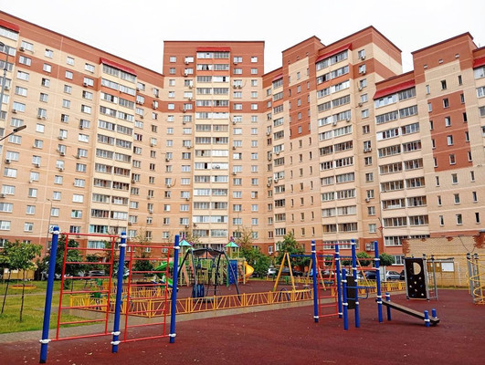 Продам двухкомнатную (2-комн.) квартиру, Чугунова ул, 43, Раменское г