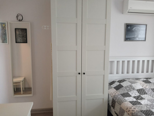 Продам двухкомнатную (2-комн.) квартиру, Коминтерна ул, 82, Ростов-на-Дону г