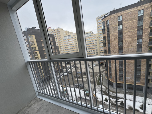 Продам двухкомнатную (2-комн.) квартиру, Советской Армии ул, 82, Пермь г